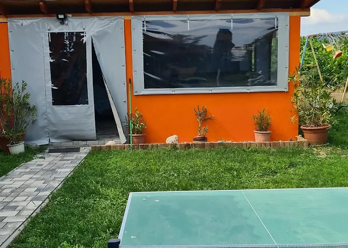 Berni Gazde/Camere de închiriat *